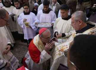 Global Cities Mark Low-Key Christmas Celebrations Amid Unrest global-cities-mark-low-key-christmas-celebrations-amid-unrest