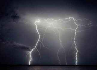 Power Outage in Hawke’s Bay Caused by Lightning Strike power-outage-in-hawkes-bay-caused-by-lightning-strike