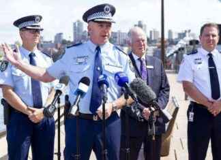 Sydney New Year’s Eve Celebrations Marred by Stabbings and Arrests sydney-new-years-eve-celebrations-marred-by-stabbings-and-arrests
