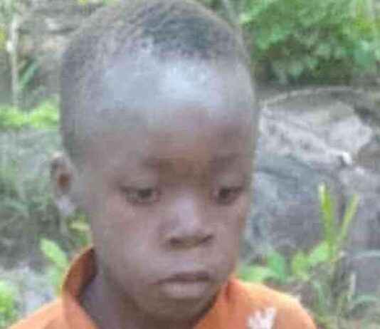 Boy Rescued Alive in Lion-Infested Game Park After 5 Days boy-rescued-alive-in-lion-nfested-game-park-after-5-days