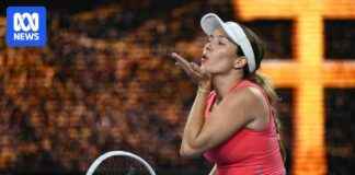 Collins Silences Australian Open Crowd with ‘Shut Up’ Remark and Gestures for Respect collins-silences-australian-open-crowd-with-shut-up-remark-and-gestures-for-respect