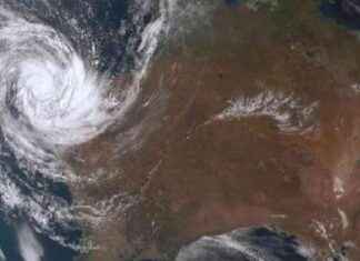 Cyclone Sean Intensifies to Category 3 Storm Off WA: Record-breaking Rainfall cyclone-sean-ntensifies-to-category-3-storm-off-wa-record-breaking-rainfall