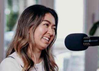 Etiquette Guide: Asking About Someone’s Disability Respectfully etiquette-guide-asking-about-someones-disability-respectfully