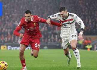 Liverpool Star Criticized for ‘Schoolboy Errors’ Against Man Utd liverpool-star-criticized-for-schoolboy-errors-against-man-utd