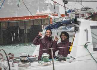 Indian Naval Vessel Embarks on Historic Voyage from New Zealand ndian-naval-vessel-embarks-on-historic-voyage-from-new-zealand