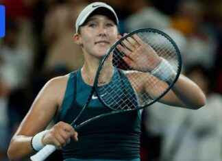 Inspiring Teenage Star at Australian Open: Graf and Hingis Influence nspiring-teenage-star-at-australian-open-graf-and-hingis-nfluence