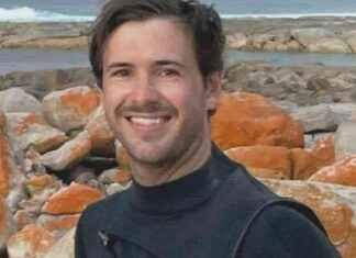 Search for Surfer’s Body Taken by Shark Discontinued search-for-surfers-body-taken-by-shark-discontinued