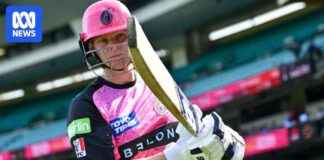 Steve Smith Determined to Overcome Elbow Injury for Sri Lanka Tour steve-smith-determined-to-overcome-elbow-njury-for-sri-lanka-tour