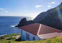 Stunning Views Await at Newly Restored Cape Brett DOC Hut stunning-views-await-at-newly-restored-cape-brett-doc-hut