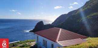 Stunning Views Await at Newly Restored Cape Brett DOC Hut stunning-views-await-at-newly-restored-cape-brett-doc-hut