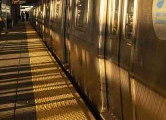 Tragic Incident: Man Pushed in Front of NYC Subway Train on New Year’s Eve tragic-ncident-man-pushed-in-front-of-nyc-subway-train-on-new-years-eve
