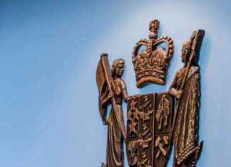 Ex-boyfriend Testifies in Musician’s Domestic Violence Case ex-boyfriend-testifies-in-musicians-domestic-violence-case