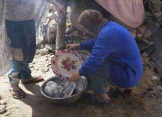 Palestinians Struggle to Rebuild Lives Amid Destruction palestinians-struggle-to-rebuild-lives-amid-destruction