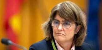 RBA Admits Surprise After First Rate Cut in 5 Years rba-admits-surprise-after-first-rate-cut-in-5-years