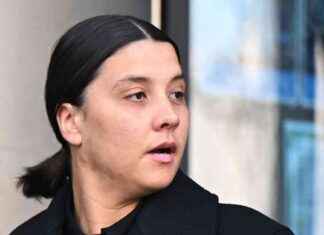 Sam Kerr clarifies ‘white’ remark towards police officer sam-kerr-clarifies-white-remark-towards-police-officer