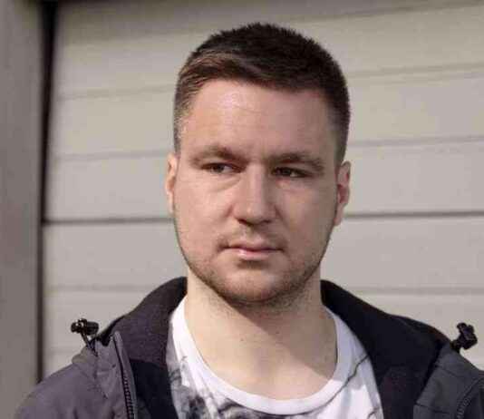 Tourists Stranded at US Borders Raise Concerns for Travelers tourists-stranded-at-us-borders-raise-concerns-for-travelers