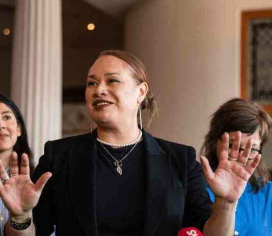 Tory Whanau Withdraws from Wellington Mayoral Election tory-whanau-withdraws-from-wellington-mayoral-election