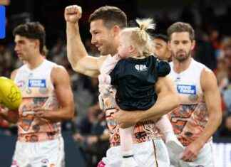 Greene shines in milestone game as Blues battle Giants greene-shines-in-milestone-game-as-blues-battle-giants