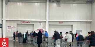 High Demand for $10/kg Costco Butter Sparks Long Lines high-demand-for-10kg-costco-butter-sparks-long-lines