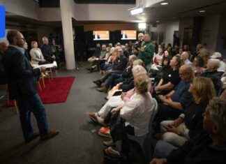 Public Forum Highlights Cost, Location, and Benefits of Hobart Stadium public-forum-highlights-cost-location-and-benefits-of-hobart-stadium