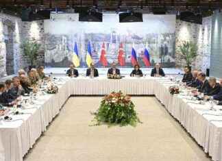 Russia-Ukraine Peace Talks End Abruptly russia-ukraine-peace-talks-end-abruptly